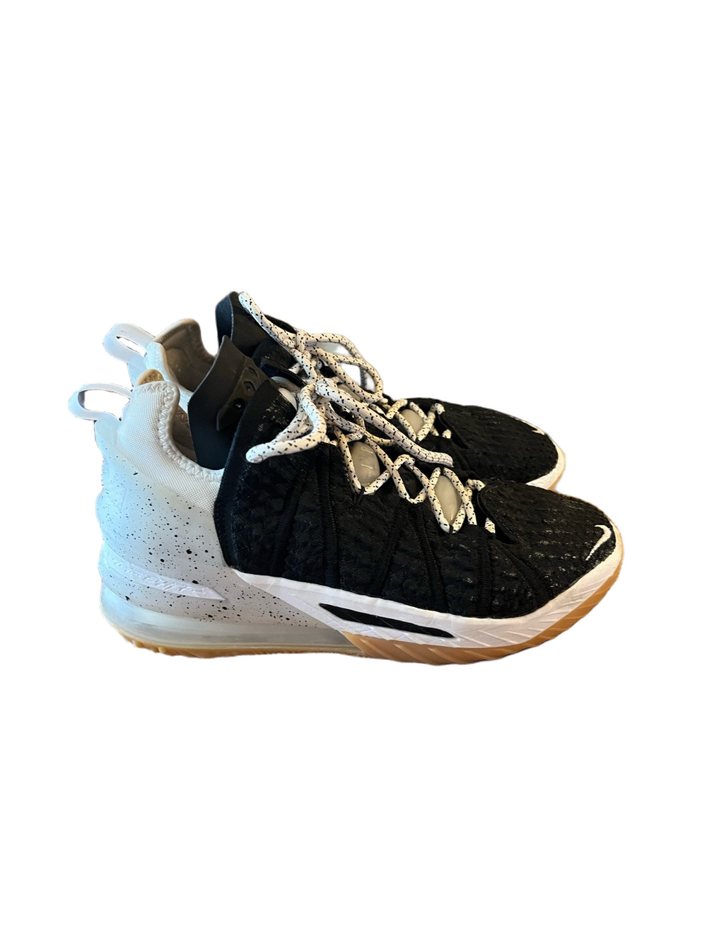 Nike LeBron 18 Black White Gum CQ9283-007 Basketball Shoes - Men’s Size 8